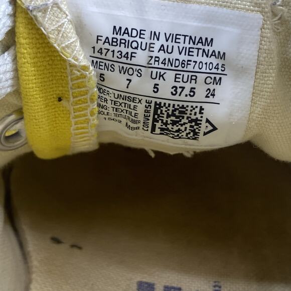 Converse Chuck Taylor All Star Womens Yellow White Size 7 Low Top Shoes 147134F - Picture 9 of 10